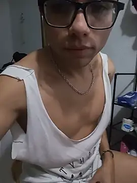 Naughty Boy13 online show from May 2026 02:28:02 AM