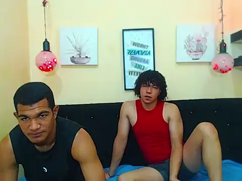 Black hugecock online show from September 2025 03:57:01 AM