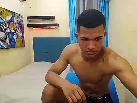 Black hugecock online show from November 2025 07:28:02 PM