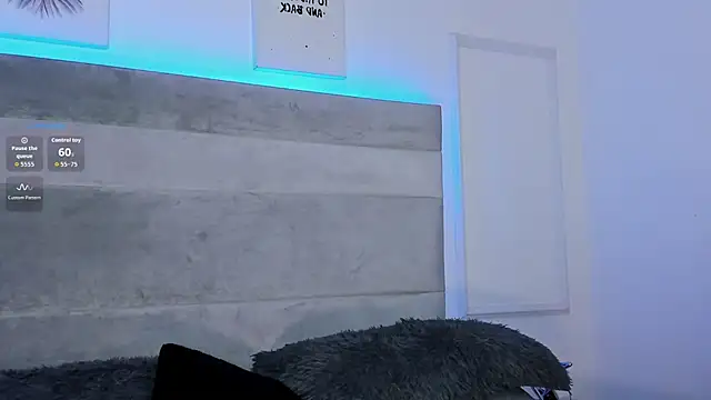 Snapshot of Aleja_ruizz chatting on November 2025 08:28:02 AM Aleja ruizz online show from November 2025 08:28:02 AM