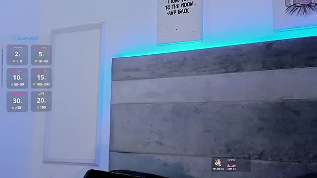 Snapshot of Aleja_ruizz chatting on October 2025 07:07:01 AM Aleja ruizz online show from October 2025 07:07:01 AM