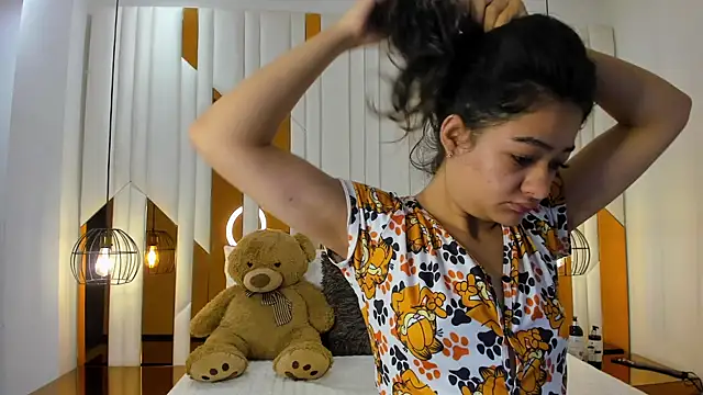 Snapshot of ValeriaPrado chatting on November 2025 11:15:02 AM ValeriaPrado online show from November 2025 11:15:02 AM