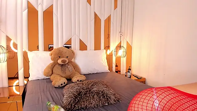 Snapshot of ValeriaPrado chatting on December 2025 08:08:02 PM ValeriaPrado online show from December 2025 08:08:02 PM