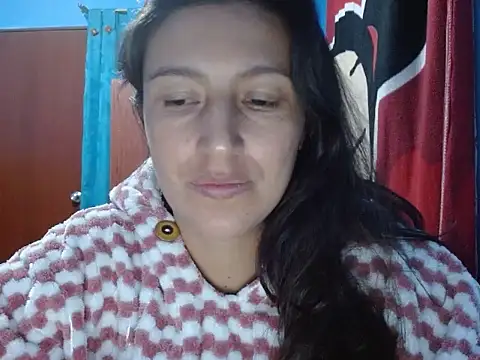 Snapshot of SarahFriendly chatting on July 2026 03:29:01 AM SarahFriendly online show from July 2026 03:29:01 AM