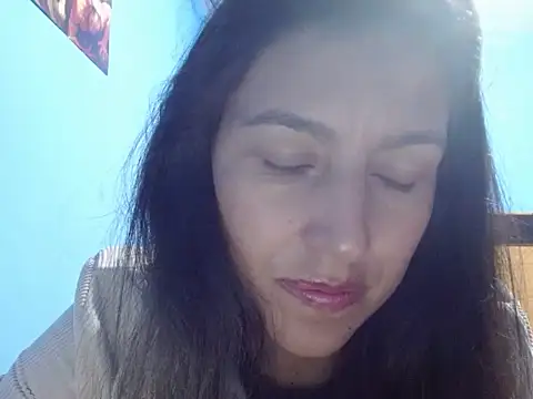SarahFriendly online show from April 2026 01:23:01 AM