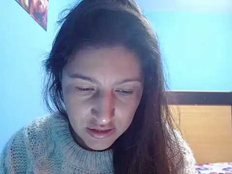 SarahFriendly online show from April 2026 02:41:01 PM