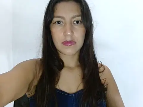 Snapshot of SarahFriendly chatting on July 2026 11:09:01 AM SarahFriendly online show from July 2026 11:09:01 AM