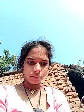 Snapshot of Gulika_Doshi chatting on November 2025 03:40:02 AM Gulika Doshi online show from November 2025 03:40:02 AM