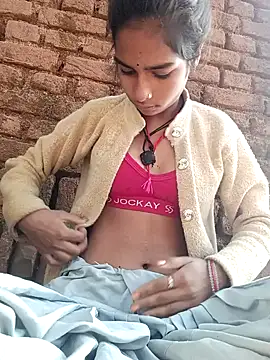 Snapshot of Gulika_Doshi chatting on December 2025 02:49:01 AM Gulika Doshi online show from December 2025 02:49:01 AM