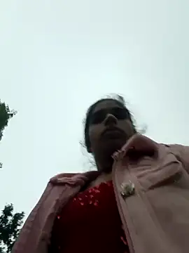 Snapshot of Gulika_Doshi chatting on October 2025 01:15:01 AM Gulika Doshi online show from October 2025 01:15:01 AM