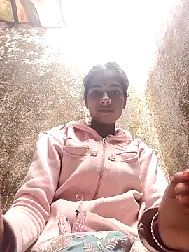 Snapshot of Gulika_Doshi chatting on December 2025 04:13:02 AM Gulika Doshi online show from December 2025 04:13:02 AM