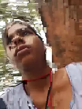 Snapshot of Gulika_Doshi chatting on October 2025 01:37:02 AM Gulika Doshi online show from October 2025 01:37:02 AM