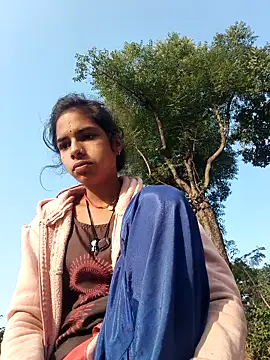 Snapshot of Gulika_Doshi chatting on November 2025 02:06:02 AM Gulika Doshi online show from November 2025 02:06:02 AM