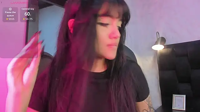 Darky Doll online show from November 2025 08:13:01 PM