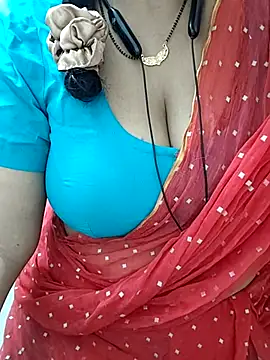 Snapshot of tami_lavanya chatting on July 2026 05:06:02 PM tami lavanya online show from July 2026 05:06:02 PM