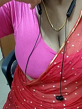 Snapshot of tami_lavanya chatting on July 2026 08:56:01 AM tami lavanya online show from July 2026 08:56:01 AM