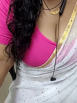 Snapshot of tami_lavanya chatting on June 2026 06:03:02 PM tami lavanya online show from June 2026 06:03:02 PM