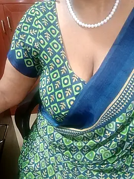 Snapshot of tami_lavanya chatting on October 2025 09:36:01 AM tami lavanya online show from October 2025 09:36:01 AM