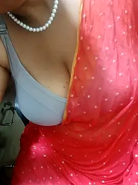 Snapshot of tami_lavanya chatting on September 2025 05:02:02 PM tami lavanya online show from September 2025 05:02:02 PM