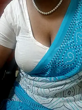 Snapshot of tami_lavanya chatting on September 2025 04:46:02 PM tami lavanya online show from September 2025 04:46:02 PM
