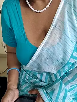 Snapshot of tami_lavanya chatting on September 2025 04:08:01 AM tami lavanya online show from September 2025 04:08:01 AM