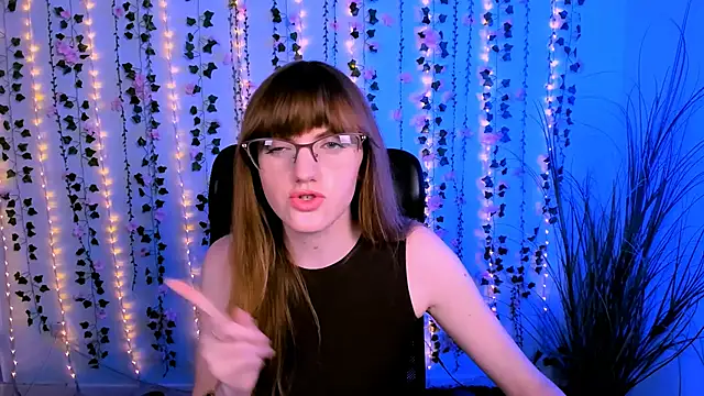 ava mystic  online show from October 2025 09:05:01 PM