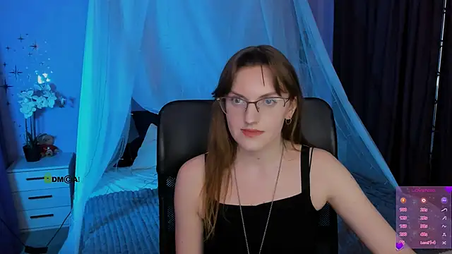 ava mystic  online show from April 2026 07:32:01 PM