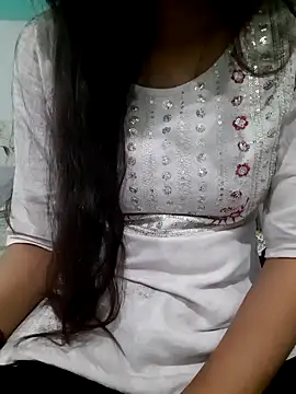 Snapshot of Aarti-kumri chatting on February 2026 05:46:02 PM Aarti-kumri online show from February 2026 05:46:02 PM