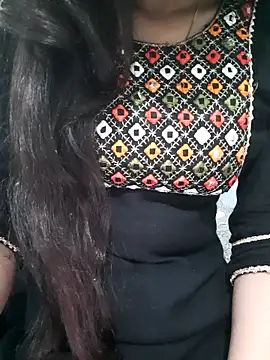 Snapshot of Aarti-kumri chatting on February 2026 05:47:02 PM Aarti-kumri online show from February 2026 05:47:02 PM