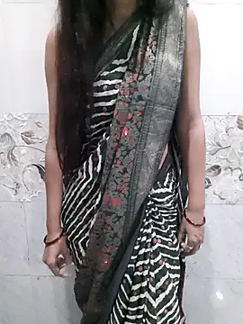 Snapshot of Aarti-kumri chatting on February 2026 05:45:02 PM Aarti-kumri online show from February 2026 05:45:02 PM