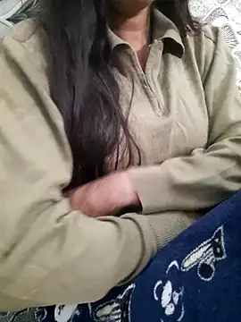 Snapshot of Aarti-kumri chatting on November 2025 05:00:01 AM Aarti-kumri online show from November 2025 05:00:01 AM