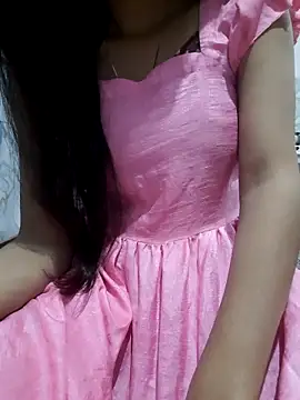 Snapshot of Aarti-kumri chatting on April 2026 04:41:02 PM Aarti-kumri online show from April 2026 04:41:02 PM