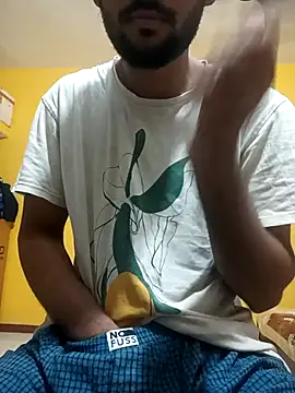 Snapshot of mayur_raaje chatting on May 2026 10:20:02 AM mayur raaje online show from May 2026 10:20:02 AM