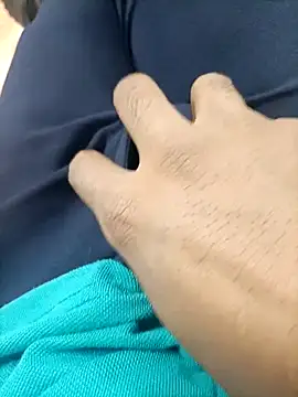 Snapshot of mayur_raaje chatting on November 2025 09:36:01 PM mayur raaje online show from November 2025 09:36:01 PM