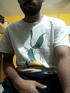 Snapshot of mayur_raaje chatting on June 2026 05:23:02 PM mayur raaje online show from June 2026 05:23:02 PM
