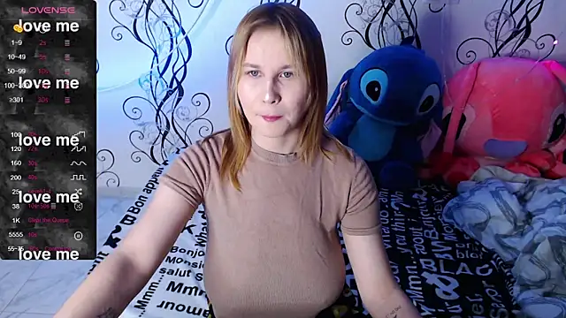 RoyAngela online show from November 2025 05:39:02 PM