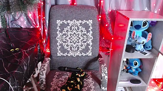 RoyAngela online show from January 2026 04:36:02 PM