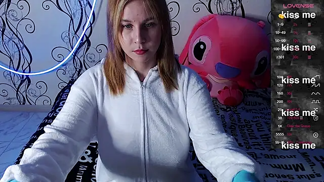 RoyAngela online show from October 2025 03:37:02 PM