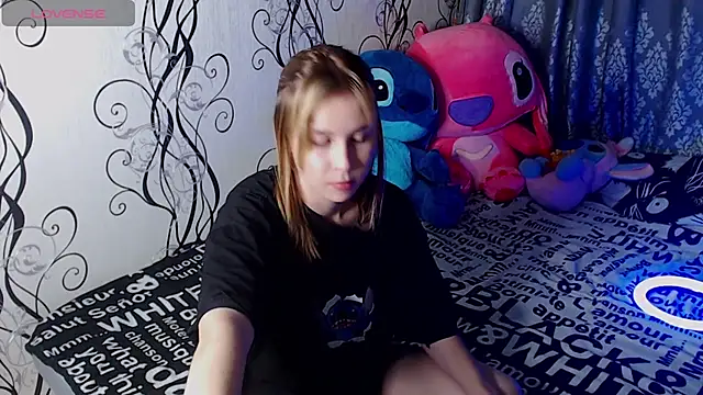 RoyAngela online show from September 2025 09:32:02 PM