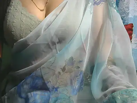 sheetal-sheetal95 online show from April 2026 06:30:02 PM