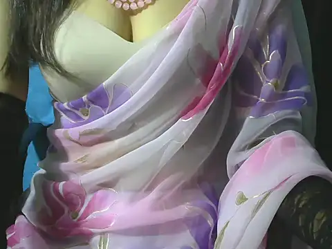 sheetal-sheetal95 online show from June 2026 06:17:01 PM
