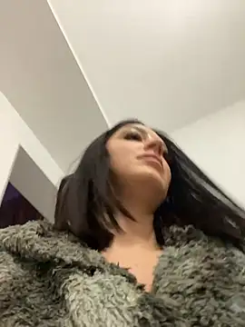 Snapshot of Lexi_Storm chatting on November 2025 05:40:02 AM Lexi Storm online show from November 2025 05:40:02 AM