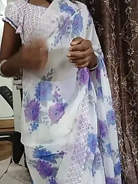 Snapshot of kavya-telugu84 chatting on June 2026 01:27:02 AM kavya-telugu84 online show from June 2026 01:27:02 AM