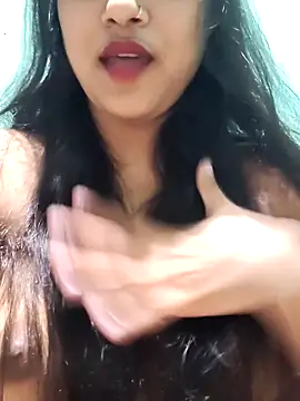 Snapshot of SugarWithSpice chatting on November 2025 08:14:01 AM SugarWithSpice online show from November 2025 08:14:01 AM