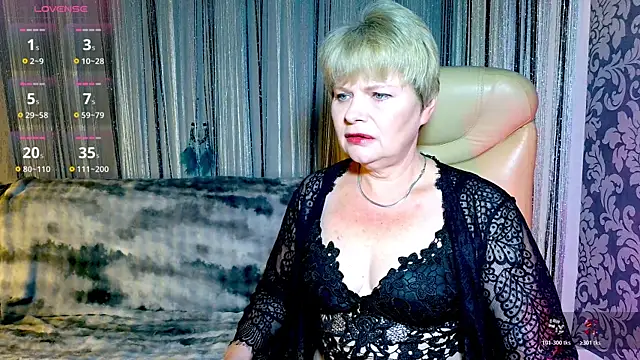 Snapshot of Tess_Terners chatting on November 2025 05:28:01 PM Tess Terners online show from November 2025 05:28:01 PM