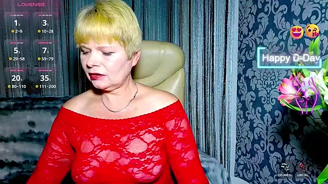 Snapshot of Tess_Terners chatting on October 2025 04:39:01 PM Tess Terners online show from October 2025 04:39:01 PM