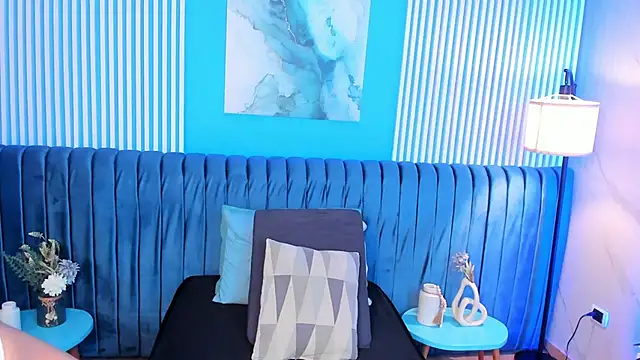 Snapshot of ariannaliss chatting on January 2026 04:44:01 PM ariannaliss online show from January 2026 04:44:01 PM