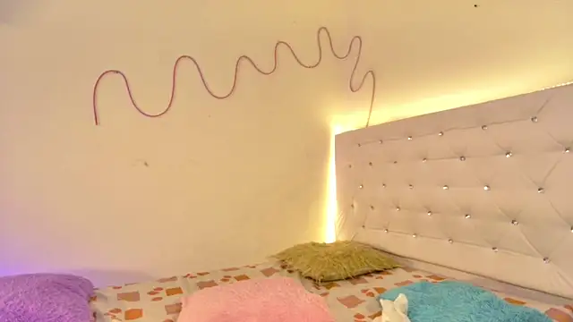 tatixxxvega online show from October 2025 01:21:02 PM