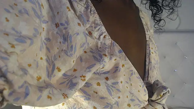 tatixxxvega online show from October 2025 01:25:01 PM