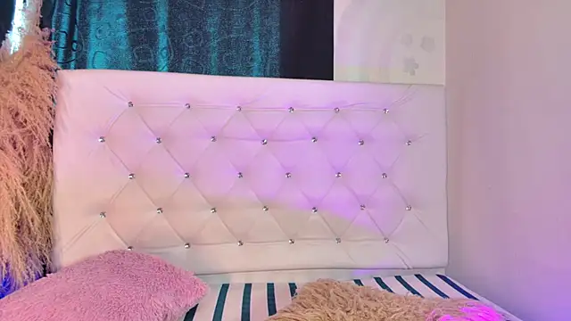 Snapshot of tatixxxvega chatting on April 2026 06:31:02 PM tatixxxvega online show from April 2026 06:31:02 PM